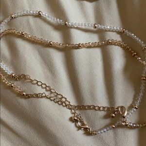 Set of 2 beautiful jeweled necklaces